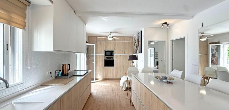 2 Cuarto Villa en venta