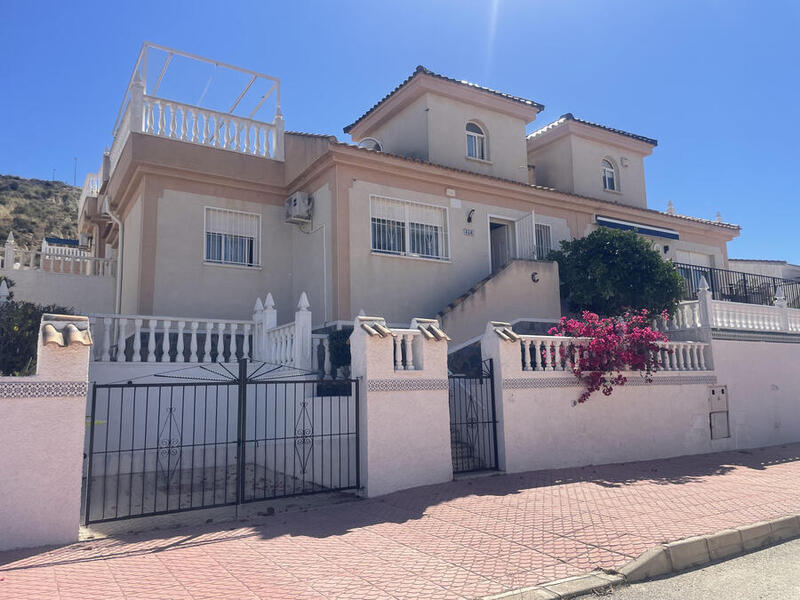 Villa en venta en Ciudad Quesada, Alicante Villa en venta en Ciudad Quesada, Alicante