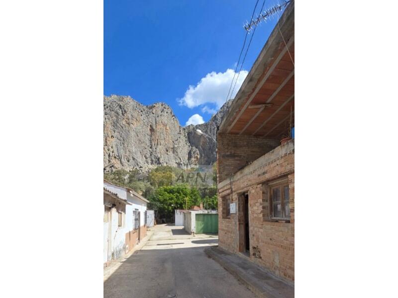 Byhus til salg i Alora, Málaga Byhus til salg i Alora, Málaga