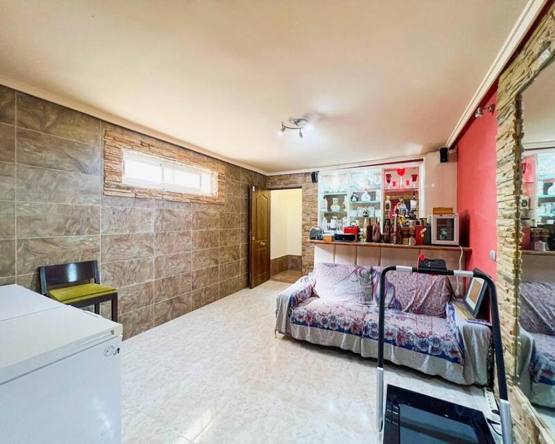 4 Schlafzimmer Villa zu verkaufen 4 Schlafzimmer Villa zu verkaufen