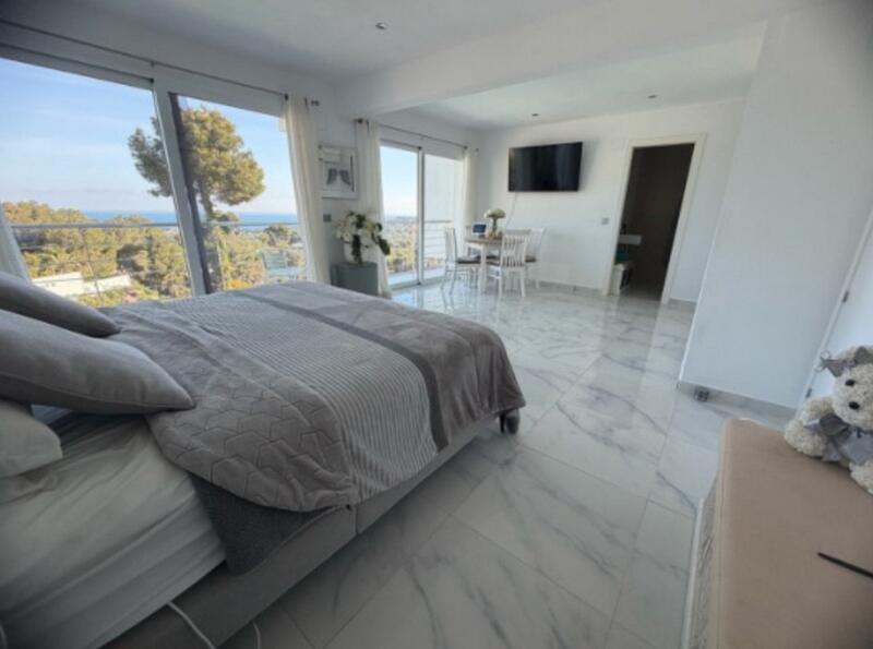 4 Schlafzimmer Villa zu verkaufen