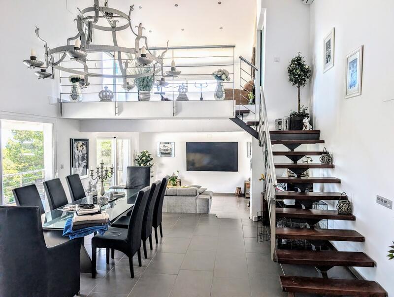 4 Schlafzimmer Villa zu verkaufen
