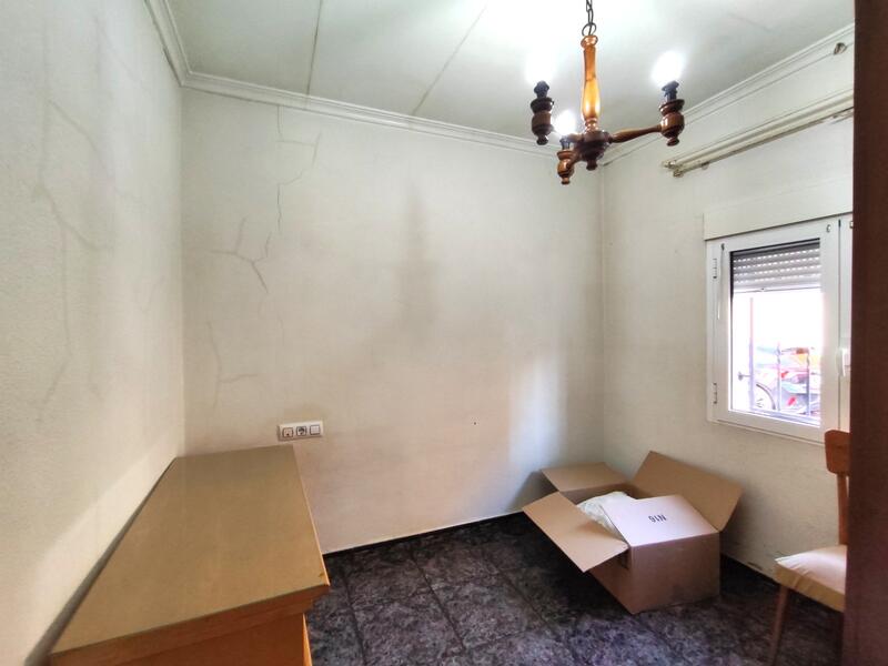 4 Schlafzimmer Stadthaus zu verkaufen