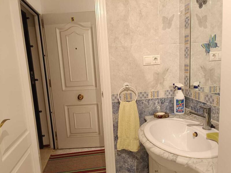 2 спальная комната квартира продается