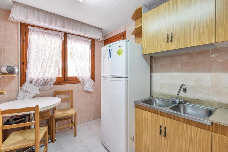 2 спальная комната квартира продается