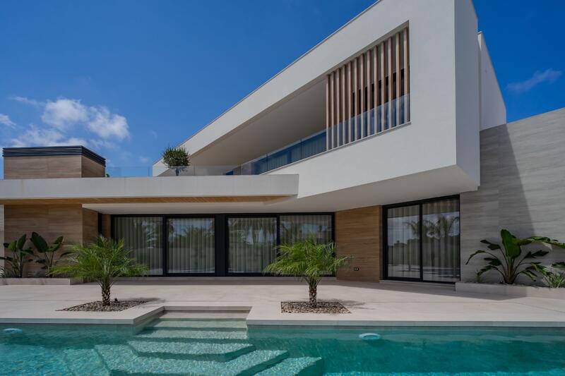4 bedroom Villa for sale 4 bedroom Villa for sale