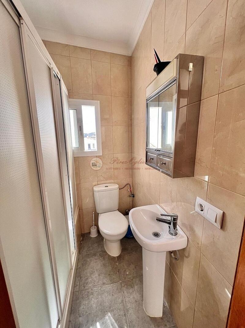 4 Cuarto Villa en venta