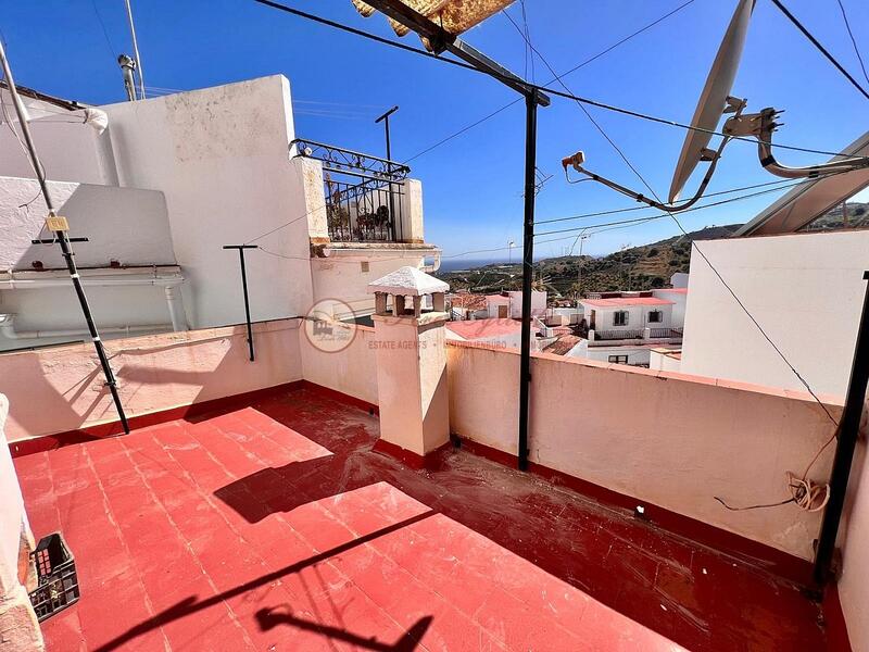 4 Cuarto Villa en venta