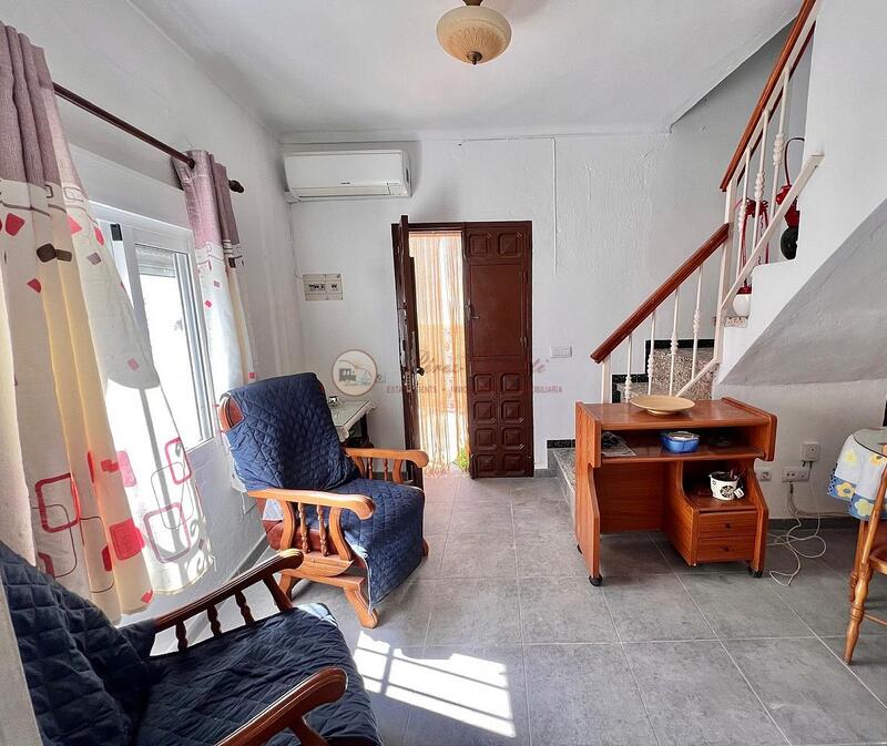 4 Cuarto Villa en venta