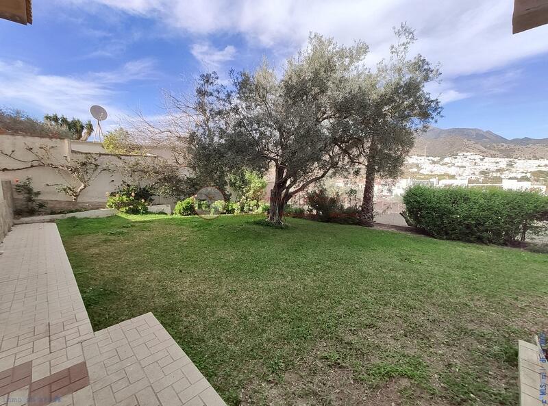 6 Cuarto Adosado en venta