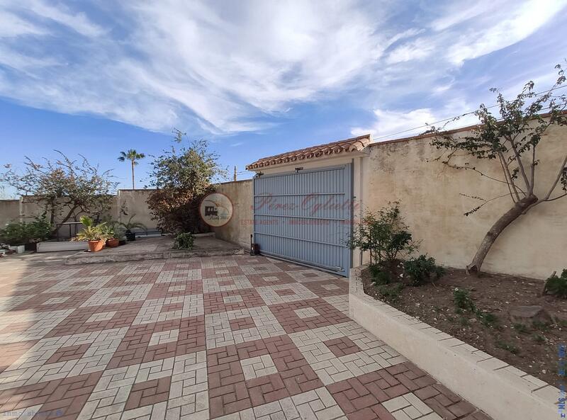 6 Cuarto Adosado en venta