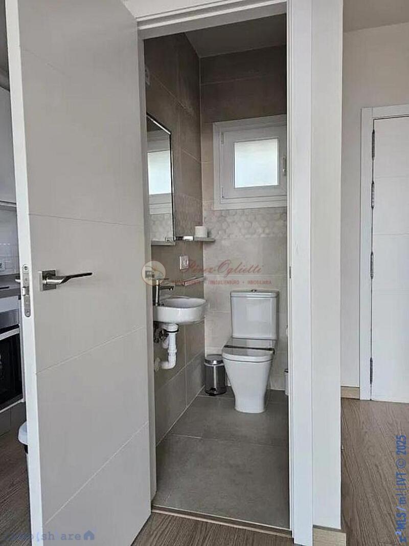 2 спальная комната городская тюрьма продается