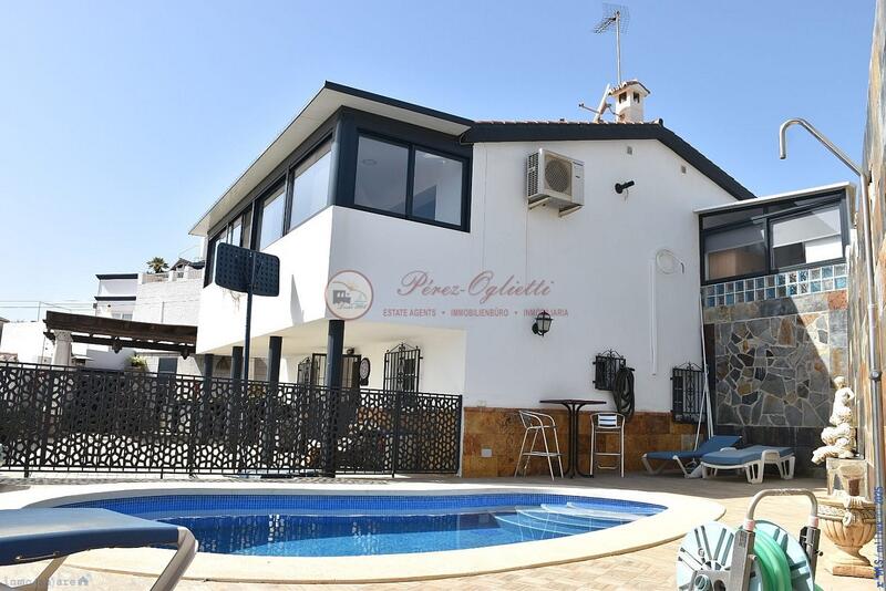 Adosado en venta en Nerja, Málaga
