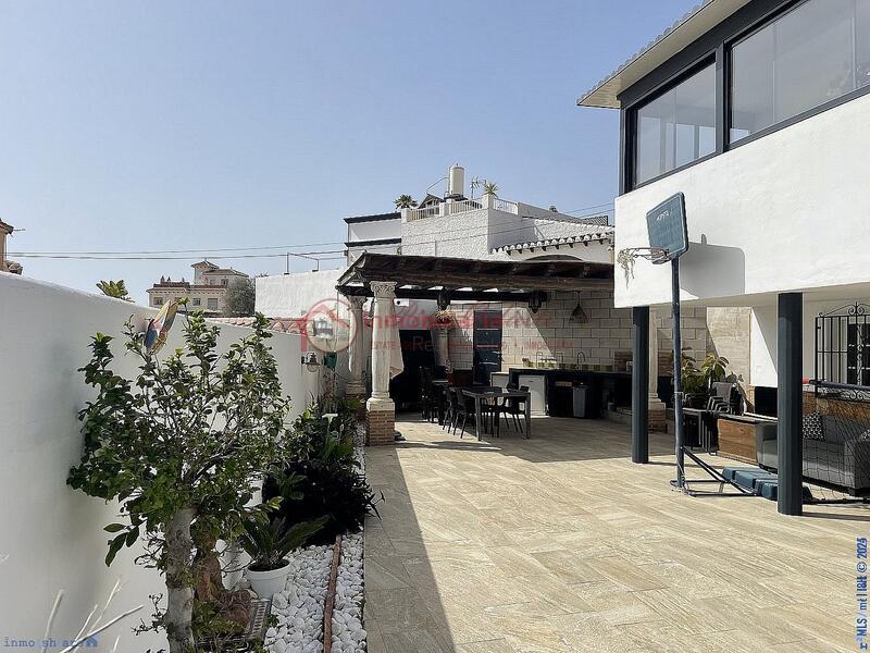 3 Cuarto Adosado en venta