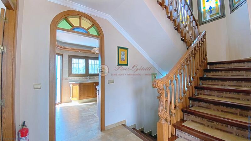 5 bedroom Villa for sale
