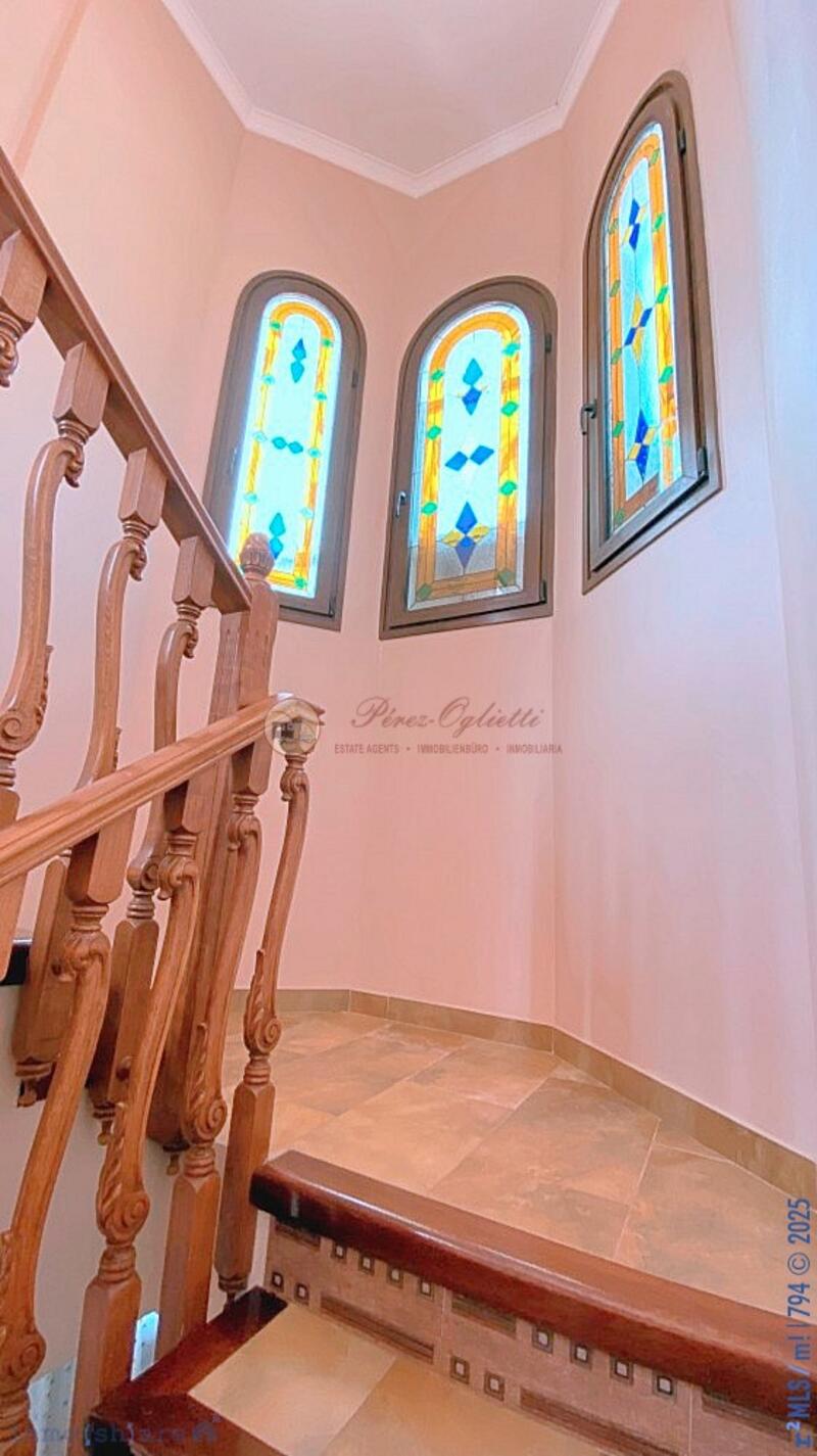 5 bedroom Villa for sale