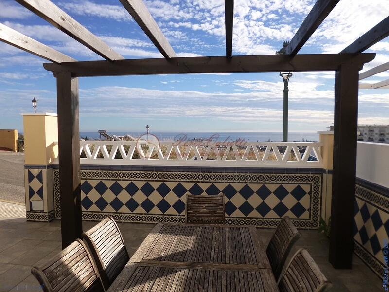 Gezinswoning Te koop in Nerja, Málaga