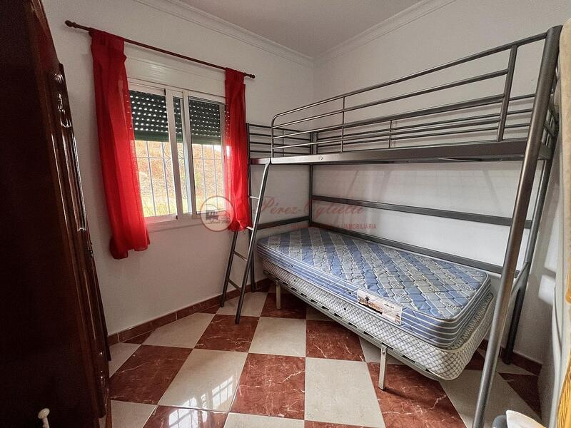 4 chambre Auberge à louer à long terme