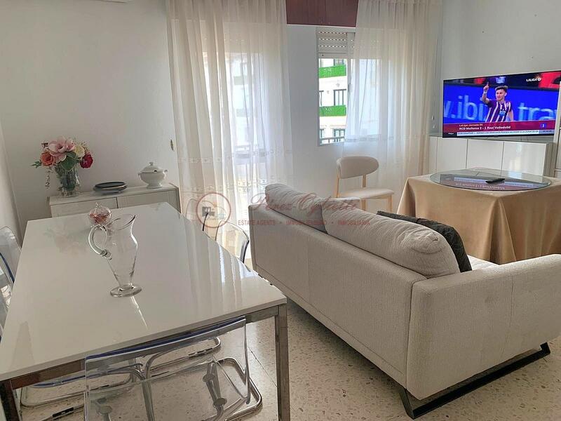 4 bedroom Apartment for sale