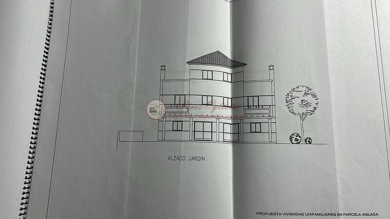 Grundstück zu verkaufen