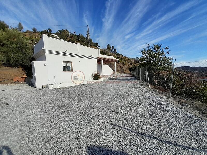 3 soveværelse Byhus til langtidsleje