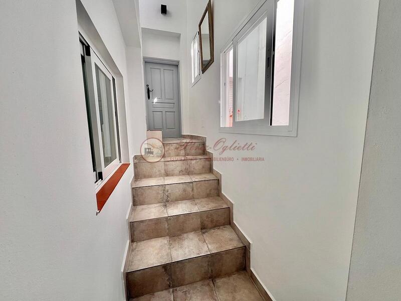 2 bedroom Townhouse for Long Term Rent