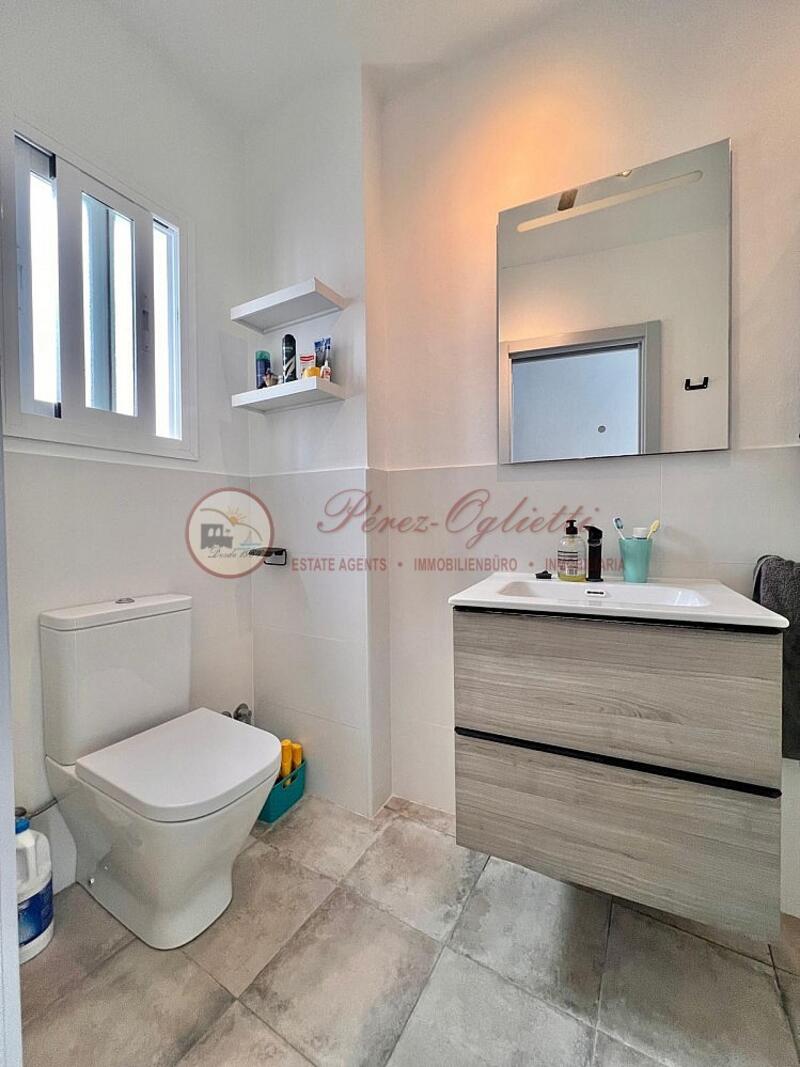 2 bedroom Townhouse for Long Term Rent