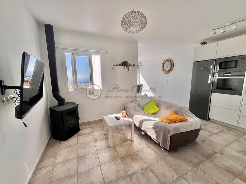 2 bedroom Townhouse for Long Term Rent