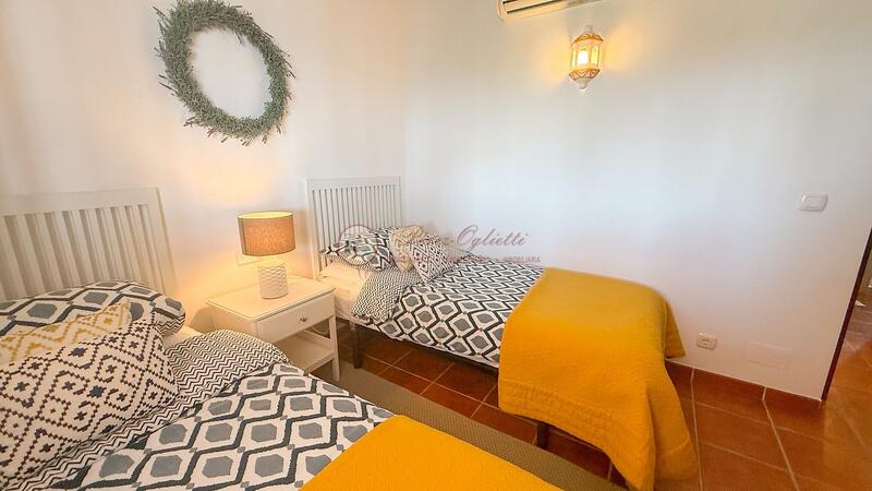 2 Cuarto Villa en venta