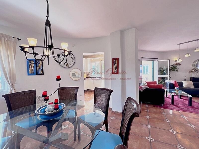 5 bedroom Villa for sale 5 bedroom Villa for sale