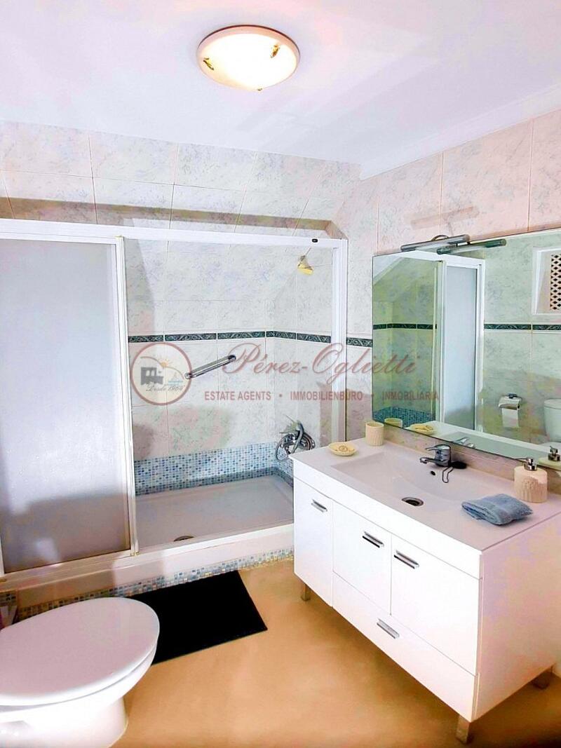 3 sovrum Radhus för långsiktig hyra 3 sovrum Radhus för långsiktig hyra