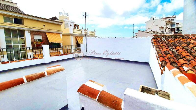 3 sovrum Radhus för långsiktig hyra 3 sovrum Radhus för långsiktig hyra