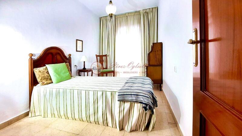 3 sovrum Radhus för långsiktig hyra 3 sovrum Radhus för långsiktig hyra