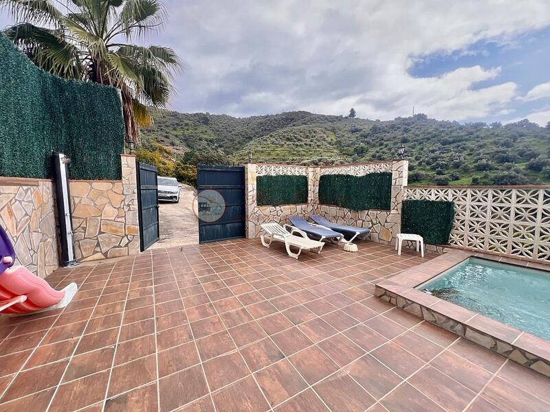 3 sovrum Radhus för långsiktig hyra 3 sovrum Radhus för långsiktig hyra