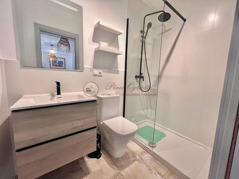 1 bedroom Townhouse for Long Term Rent