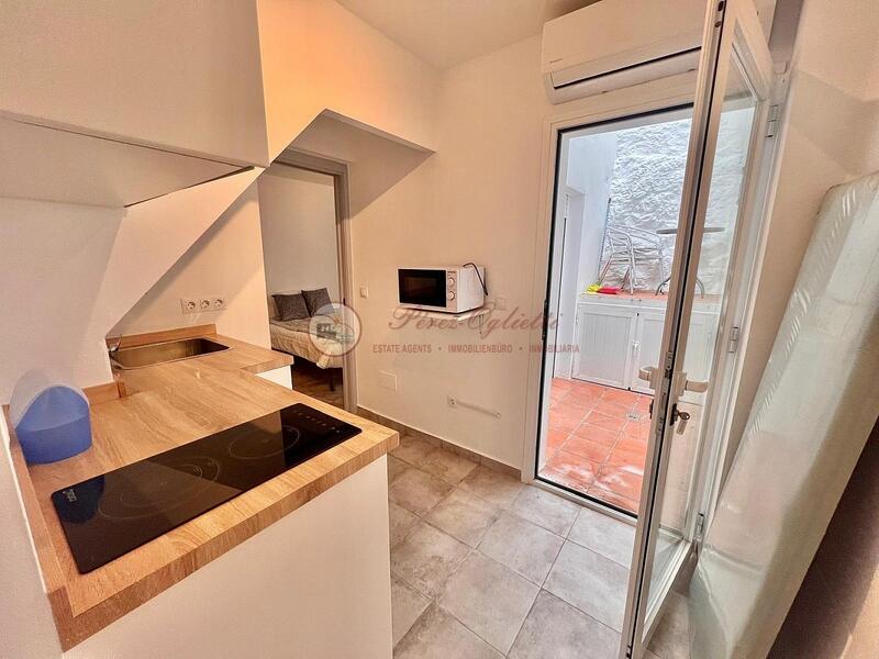 1 bedroom Townhouse for Long Term Rent