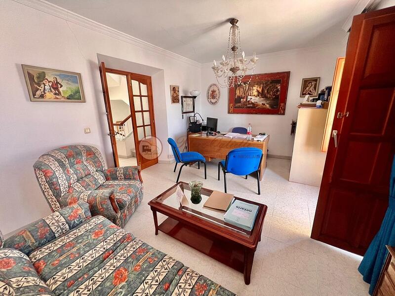 3 bedroom Duplex for sale