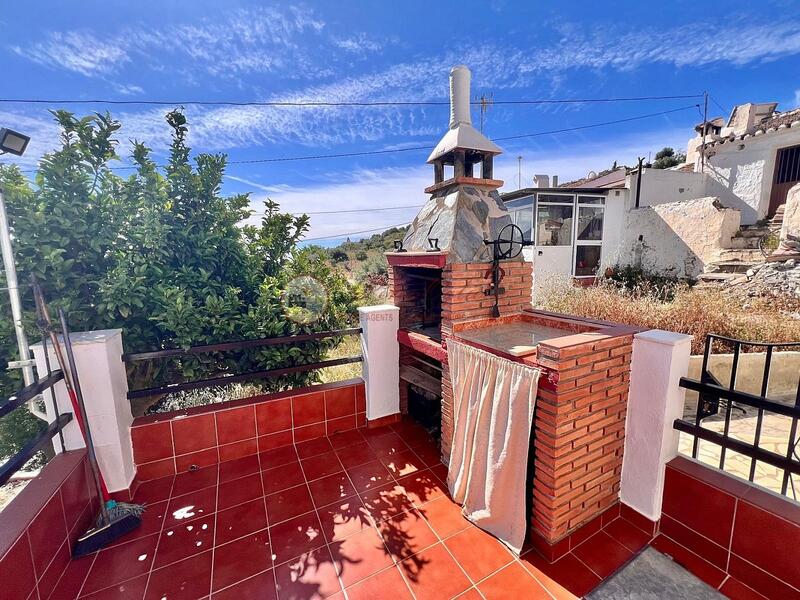 4 bedroom Villa for sale in Torrox, Málaga