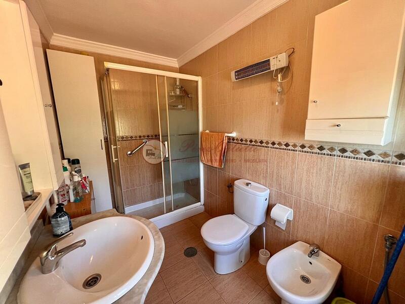 4 Schlafzimmer Villa zu verkaufen