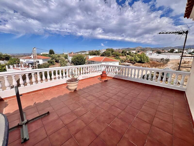 3 bedroom Duplex for Long Term Rent 3 bedroom Duplex for Long Term Rent