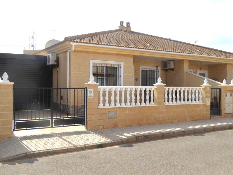 Villa for sale in Los Nietos (Los Nietos), Murcia