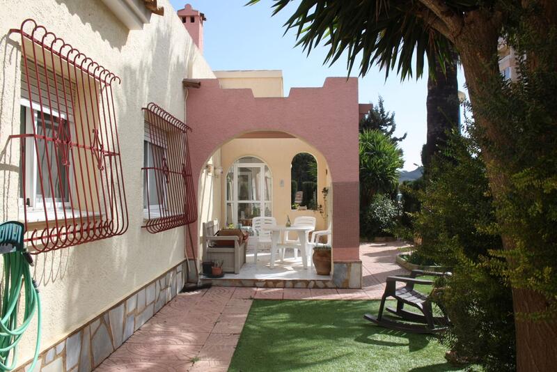 Villa en venta en Playa Honda, Murcia