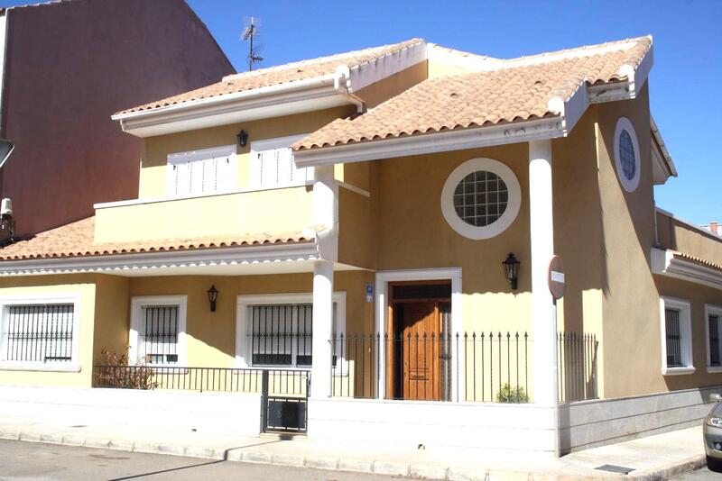 Villa for sale in El Algar, Murcia