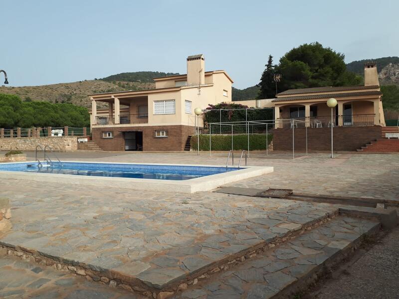 Villa til salg i Las Barracas, Murcia
