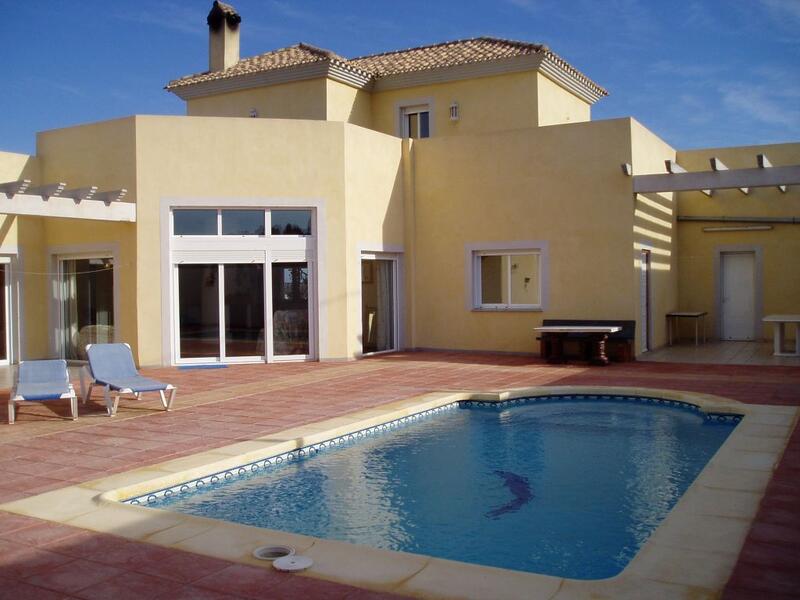 Villa til salg i Las Barracas, Murcia