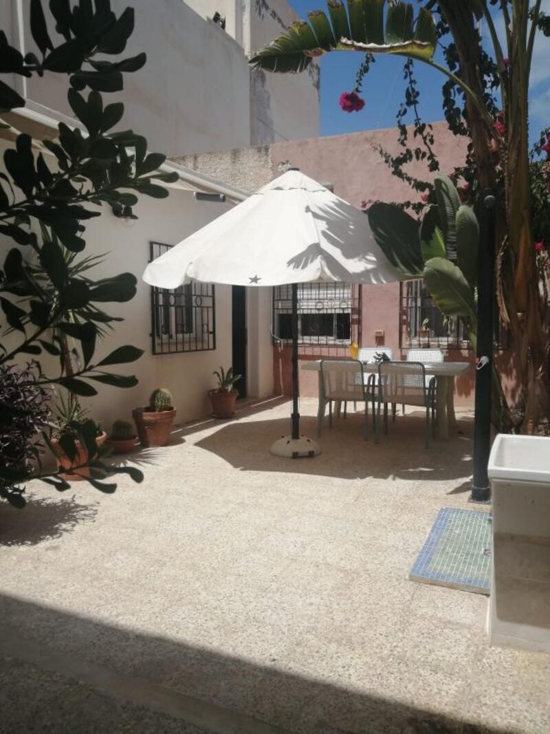 3 Schlafzimmer Stadthaus zu verkaufen