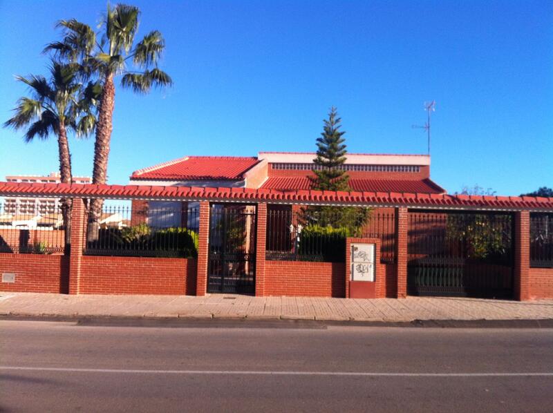 Villa til salgs i Playa Honda, Murcia