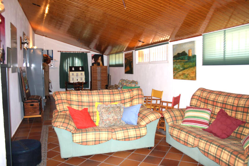 4 bedroom Villa for sale