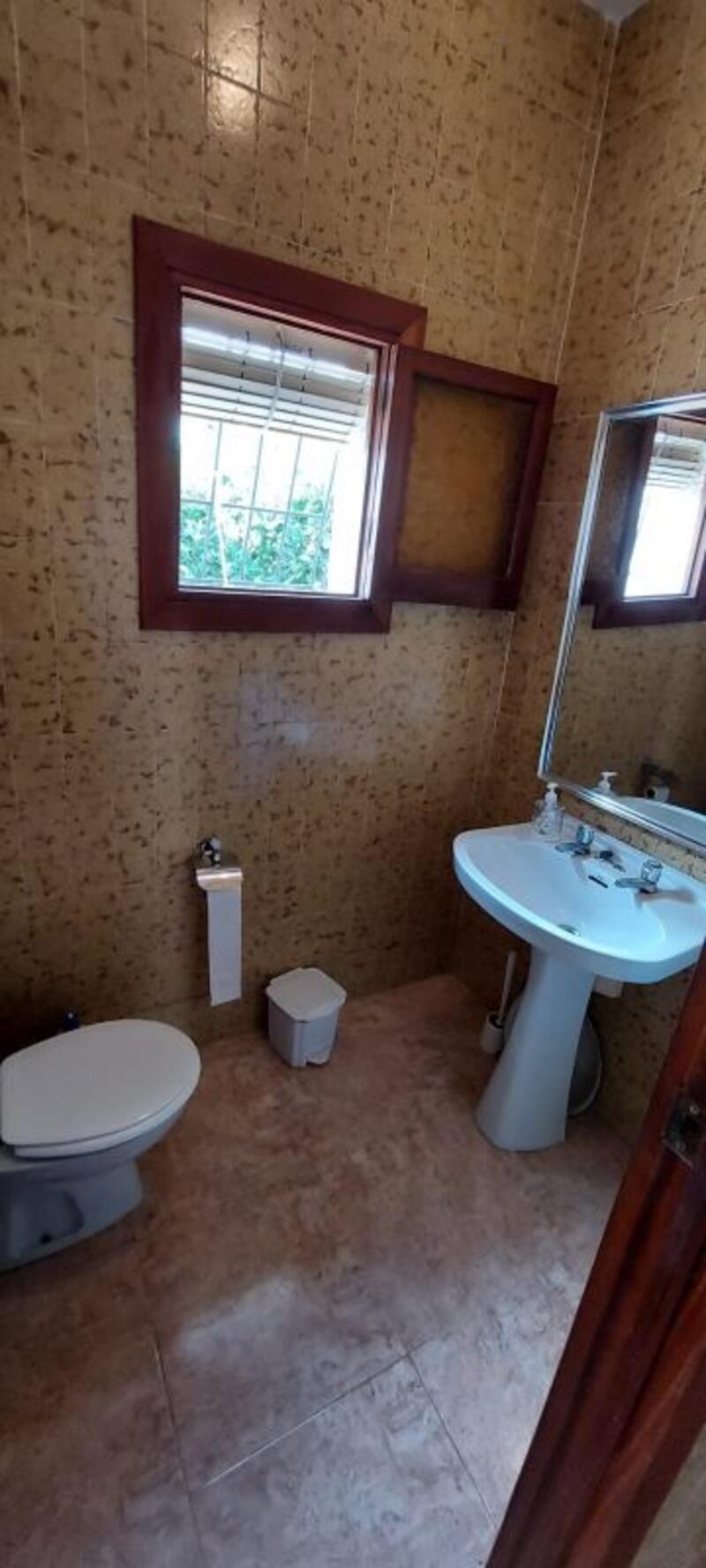 3 soverom Grottehuset til salgs