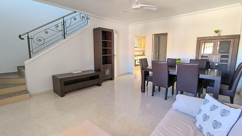 3 Schlafzimmer Stadthaus zu verkaufen